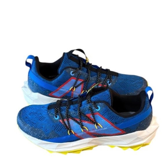 New Balance Tektrel Mens Trail Running Shoes Size 10.5 Blue Sneakers - Picture 3 of 9